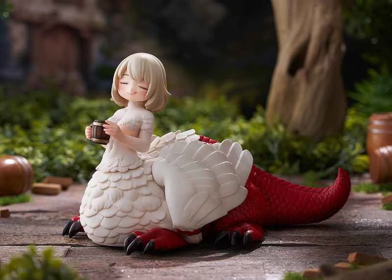 (Pre-order) March 2026 KADOKAWA Distributor Version Labyrinth Meal Thank You Gift Farin (Chimera) PVC Complete Figure